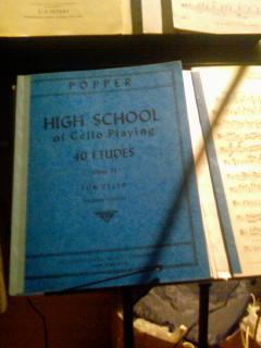 チェロの教則本、練習曲について